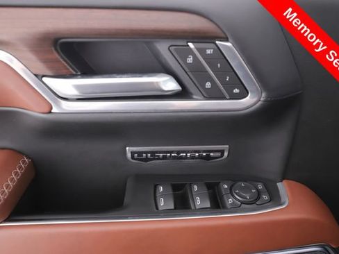 Used 2025 GMC Sierra 1500 Denali Ultimate AWD/4WD image 21