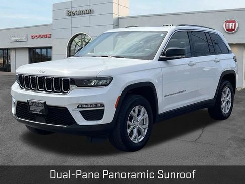 Used 2023 Jeep Grand Cherokee Limited AWD/4WD image 3