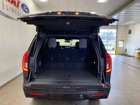 New 2025 Ford Expedition Tremor image 9