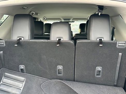 Certified 2025 Nissan Pathfinder SL AWD/4WD image 16
