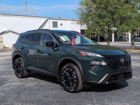 Certified 2026 Nissan Rogue Dark Armor AWD/4WD image 2