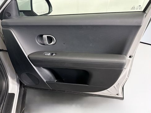 Used 2024 Hyundai Ioniq 5 SEL RWD image 32