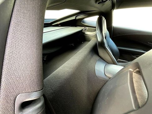 Used 2016 Chevrolet Corvette Z06 w/ 2LZ Preferred Equipment Group image 21