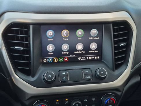 Used 2021 GMC Acadia Denali w/ Denali Ultimate Package AWD/4WD image 18