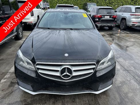 Used 2016 Mercedes-Benz E 350 Sedan image 2