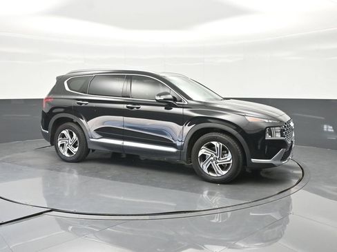 Used 2023 Hyundai Santa Fe SEL w/ Premium Package image 12