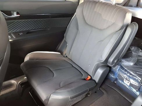 New 2025 Hyundai Palisade Calligraphy image 18