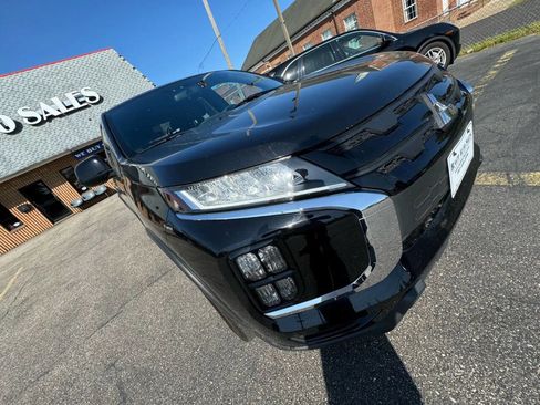 Used 2020 Mitsubishi Outlander Sport AWD image 9