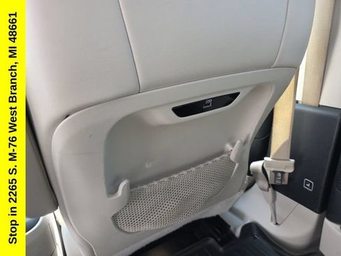 Used 2020 Chrysler Pacifica Limited FWD image 36