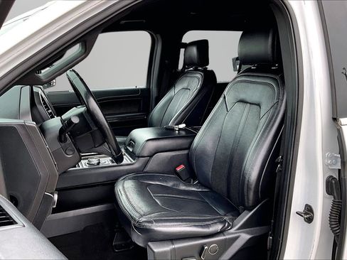 Used 2019 Ford Expedition Max Limited RWD image 16