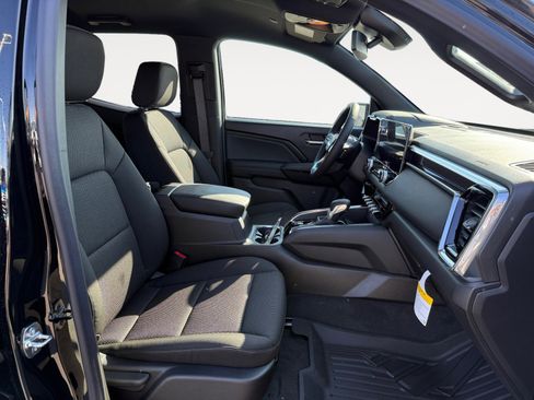 New 2026 GMC Canyon Elevation w/ Convenience Package image 19