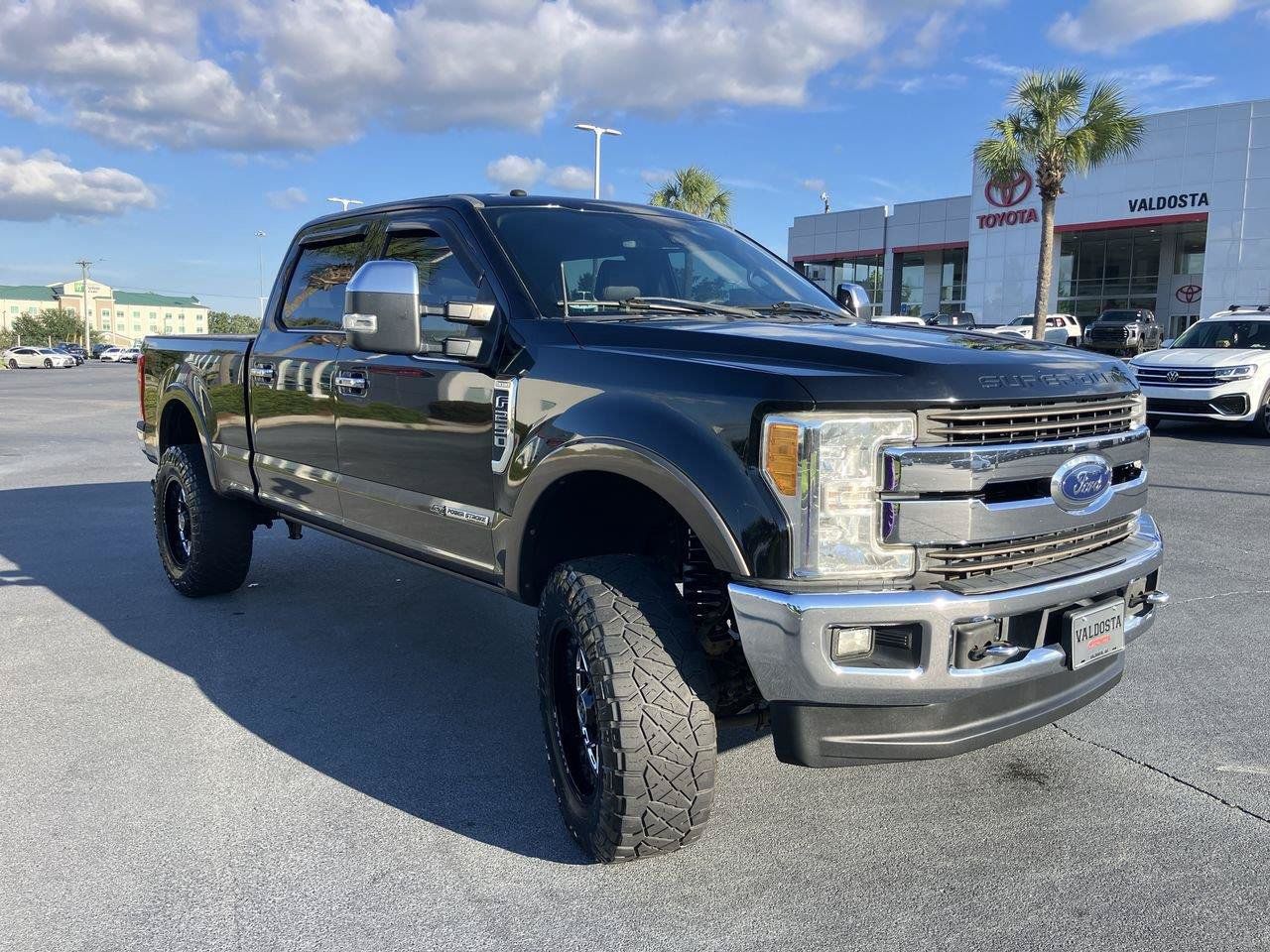 Used 2017 Ford F250 King Ranch w/ Chrome Package AWD/4WD image 7
