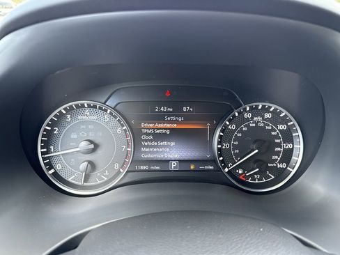 Certified 2024 Nissan Armada SL w/ Captain's Chairs Package image 46