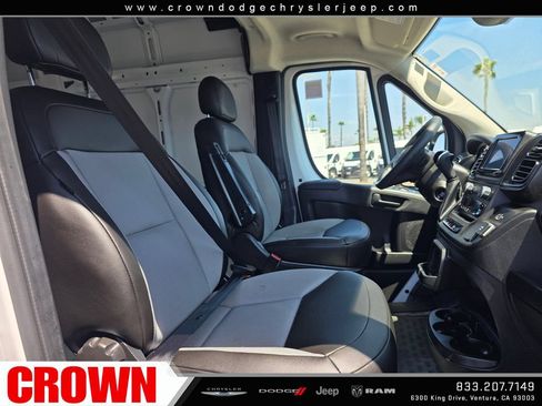 Used 2026 RAM ProMaster 2500 w/ Convenience Group FWD image 20