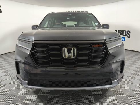 New 2025 Honda Pilot TrailSport image 8