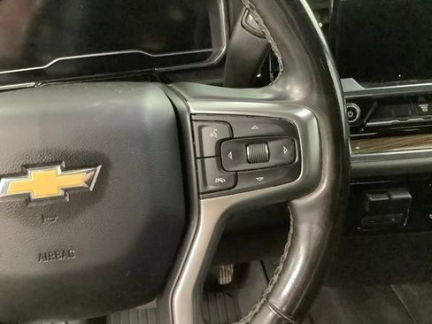 Used 2024 Chevrolet Silverado 2500 LT AWD/4WD image 16