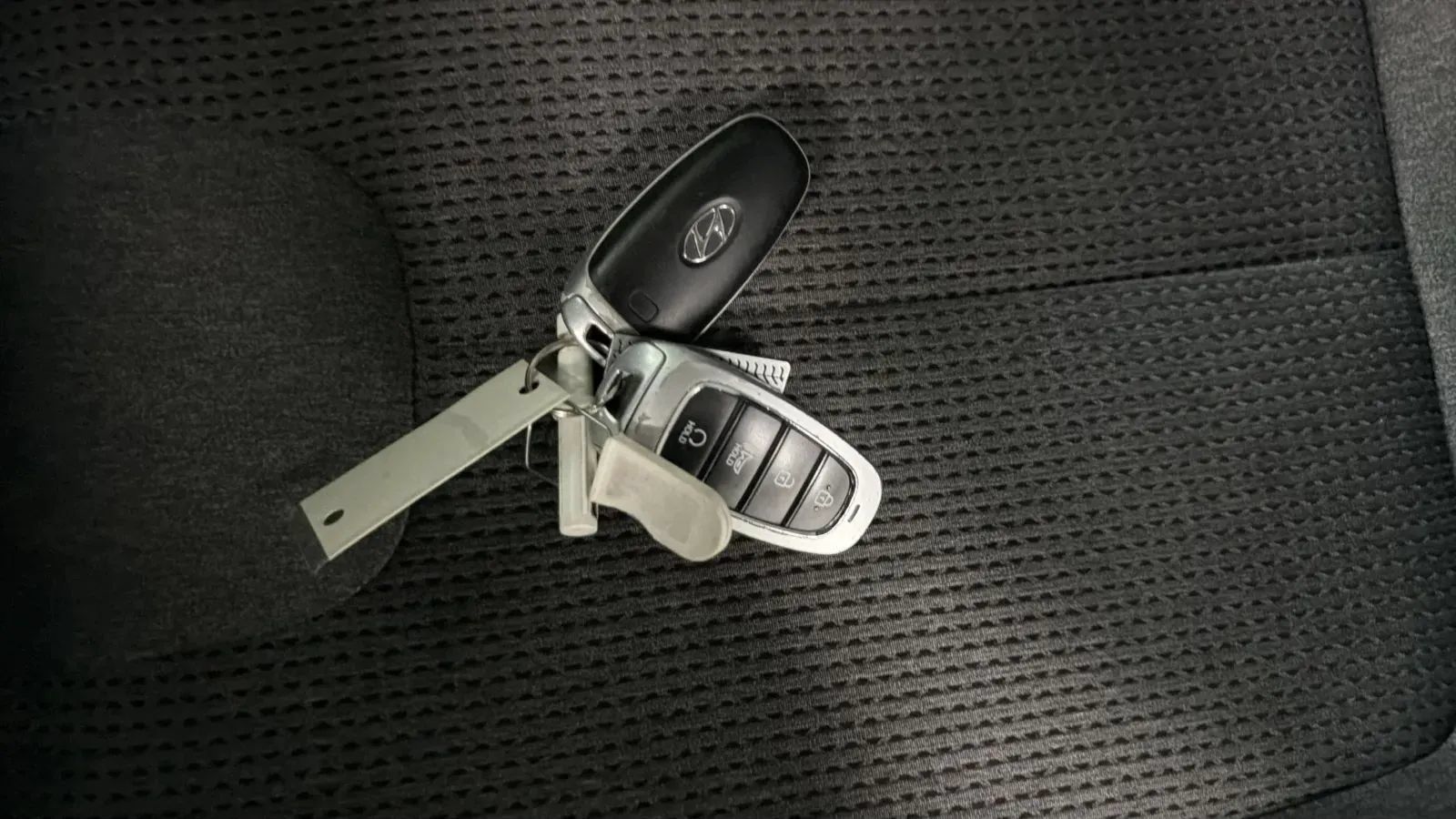 Used 2021 Hyundai Santa Fe SEL FWD image 30