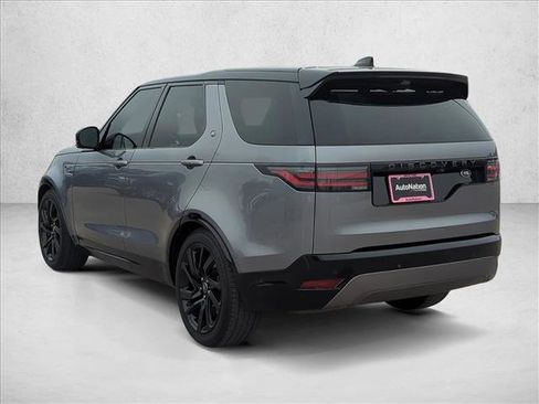 Used 2021 Land Rover Discovery S R-Dynamic image 9