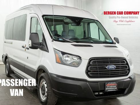 Used 2019 Ford Transit 350 XL image 1