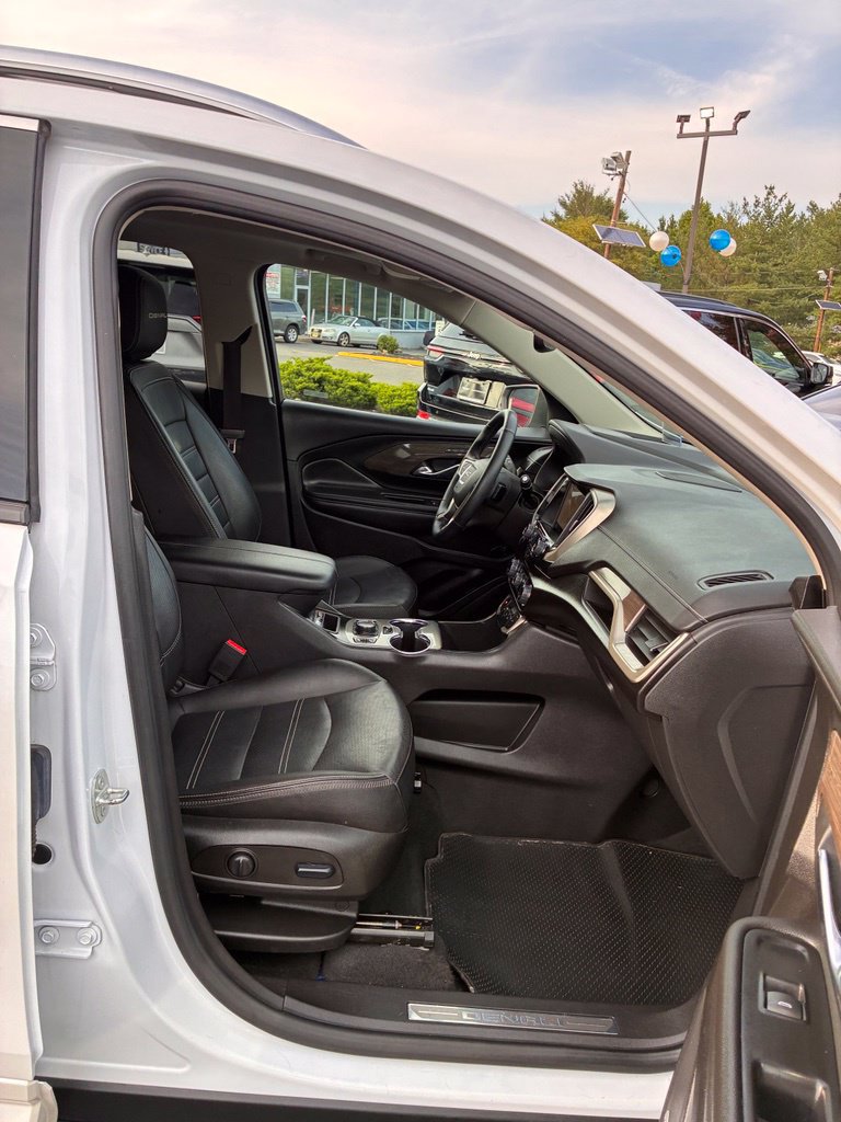 Used 2023 GMC Terrain Denali AWD/4WD image 22