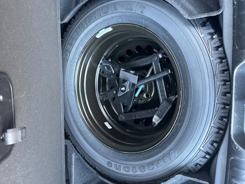 Certified 2022 Jeep Cherokee Trailhawk w/ Sun, Sound & Nav Group image 33