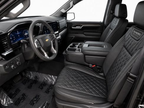 Used 2026 Chevrolet Silverado 1500 LT AWD/4WD image 12