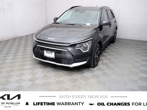 New 2026 Kia Niro EX FWD image 1