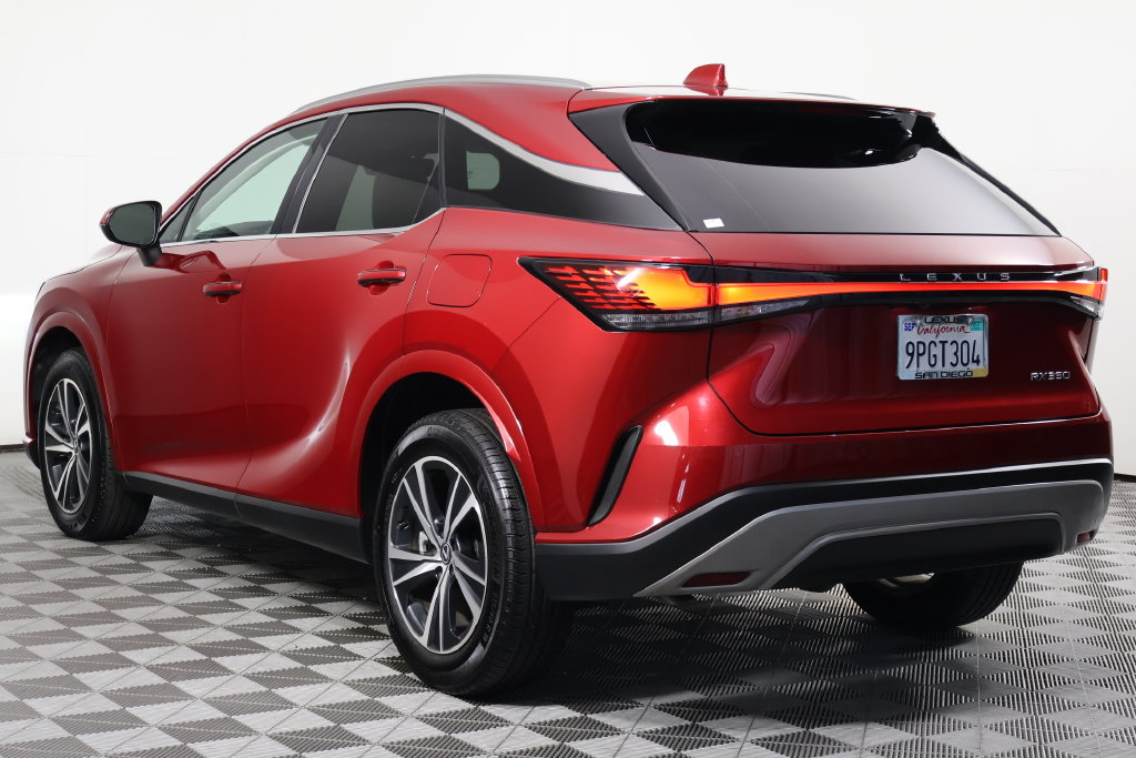 Certified 2024 Lexus RX 350 FWD w/ Technology Package image 6