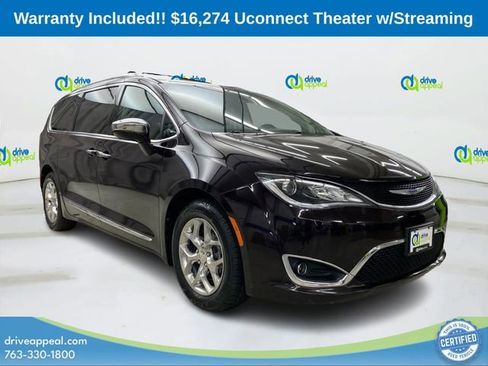 Used 2018 Chrysler Pacifica Limited FWD image 3