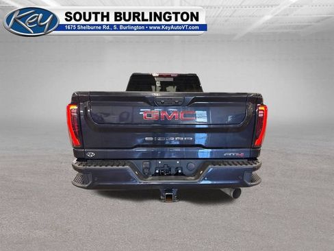 Used 2025 GMC Sierra 2500 AT4 w/ AT4 Preferred Package AWD/4WD image 6