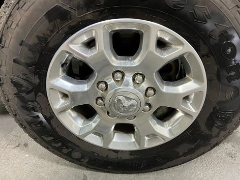 Used 2024 RAM 2500 Laramie AWD/4WD image 50