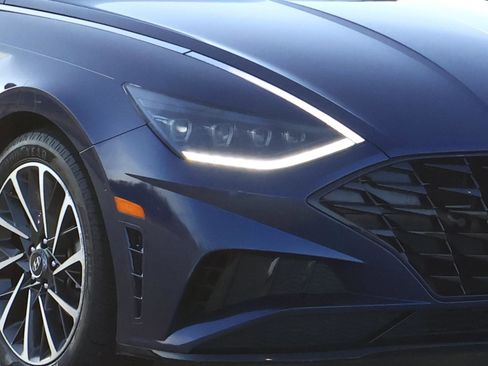 Used 2020 Hyundai Sonata Limited image 7