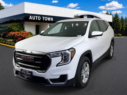 Used 2024 GMC Terrain SLE