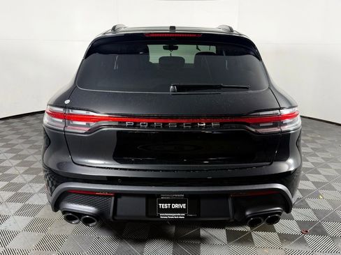 Certified 2026 Porsche Macan AWD/4WD image 6