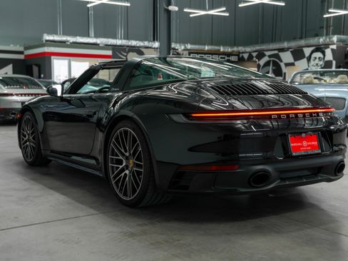 Used 2024 Porsche 911 Targa 4 w/ Sport Package AWD/4WD image 6
