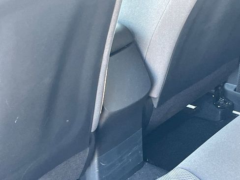 Used 2022 Kia Seltos LX image 24