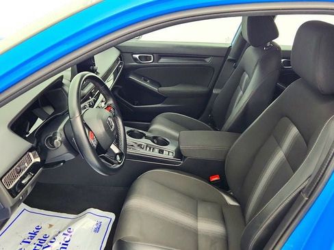 Used 2023 Honda Civic Sport image 19
