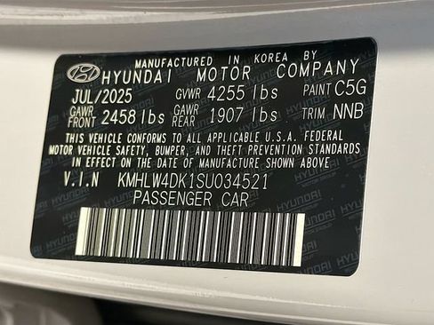 Used 2025 Hyundai Elantra N FWD image 28
