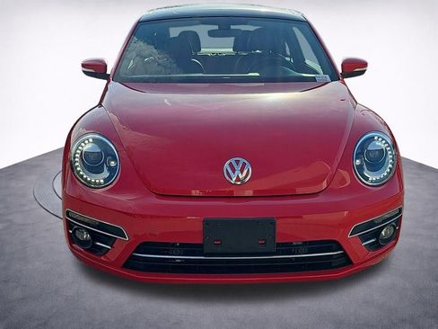 Used 2019 Volkswagen Beetle 2.0T SE FWD image 13