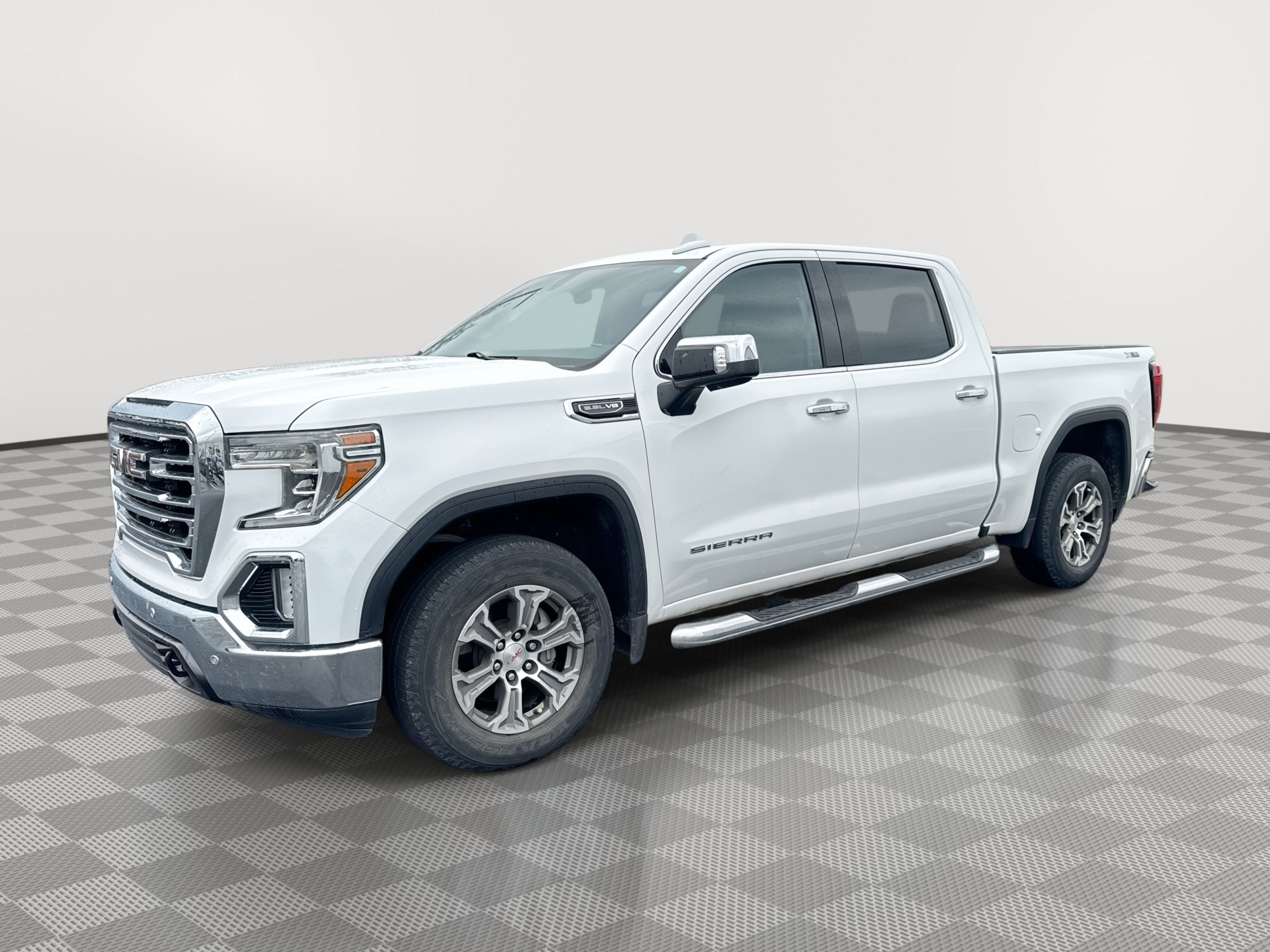 Used 2019 GMC Sierra 1500 SLT w/ Driver Alert Package I AWD/4WD image 1