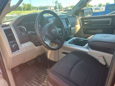 Used 2018 RAM 1500 Big Horn AWD/4WD image 3