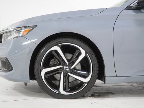 Used 2022 Honda Accord Sport Special Edition image 3