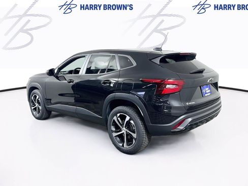Used 2024 Chevrolet Trax RS w/ Driver Confidence Package FWD image 27