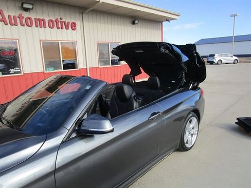 Used 2017 BMW 430i xDrive Convertible image 42