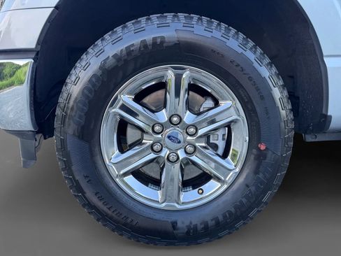 Used 2025 Ford F150 XLT w/ Equipment Group 301A Standard AWD/4WD image 24