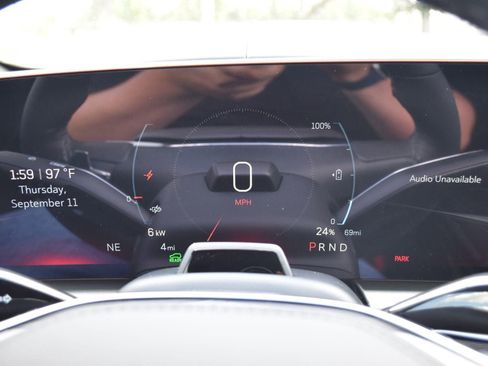 New 2026 Cadillac Lyriq V AWD/4WD image 43