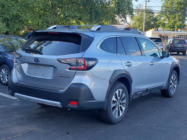 Used 2024 Subaru Outback Touring XT w/ Popular Package #2 AWD/4WD image 3