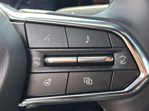 Used 2026 Chevrolet Equinox LT FWD image 11