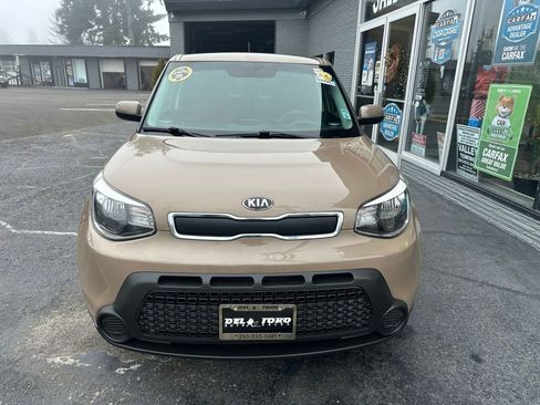 Used 2015 Kia Soul image 2
