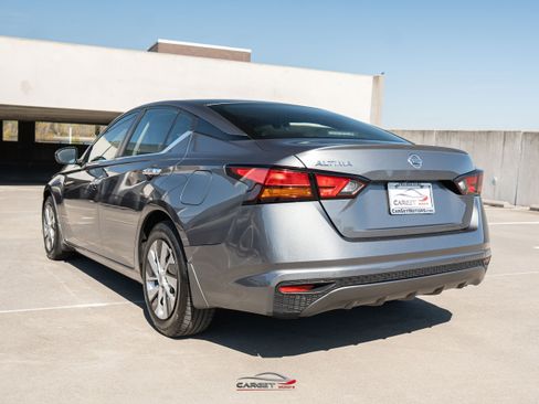 Used 2022 Nissan Altima 2.5 S FWD image 5